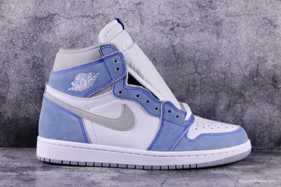 Air Jordan 1 High Hyper Royal